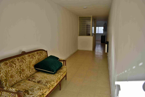 Imagen 4 de 7 de Venta - Ph De 3 Dormitorios Sobre Calle Francia