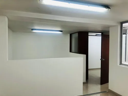 Bodega En Arriendo/venta En Santa Maria Del Lago. Cod A1002207
