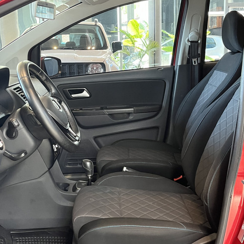 Volkswagen Suran 1.6 Imotion Highline 110cv