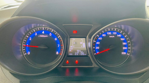Imagem 11 de 12 de Hyundai Hb20 2019 Unique 1.0 Flex 12v Mec