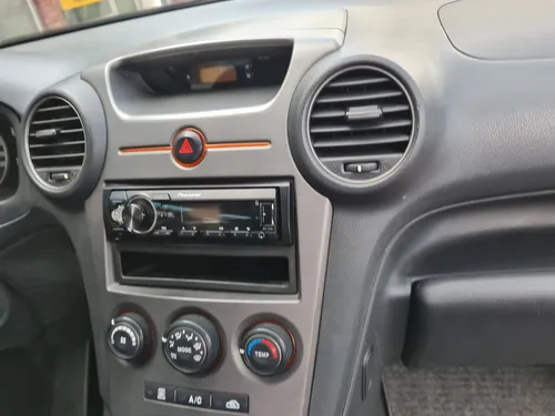 Kia Carens Rondo 2.0cc AT AA 4X2