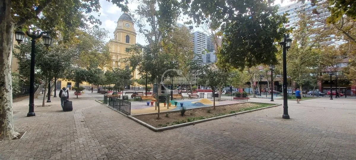 Imagen 3 de 21 de Departamento En Venta De 3 Dorm. En Santiago Centro