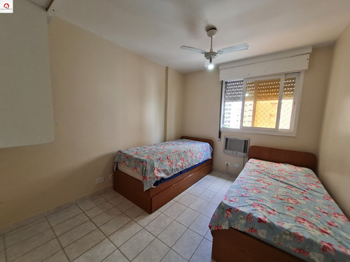 Imagem 8 de 13 de Praia Das Pitangueiras - Quadra Do Mar - 3 Dormitórios - Sala Para 2 Ambientes Com Sacada - Vista Para O Mar - 1 Vaga De Garagem No Prédio - Ap05593 - 68996215