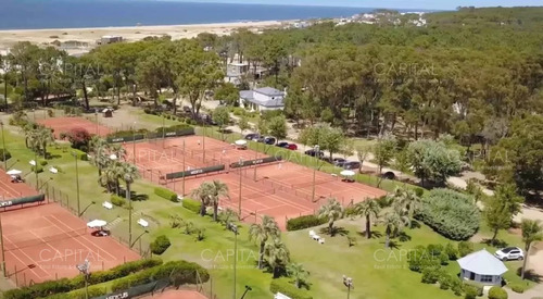 Excelente Casa En Laguna Blanca Barrio Privado