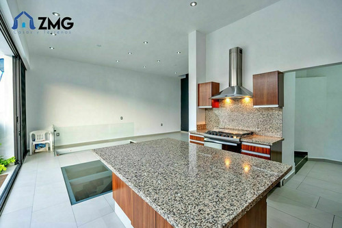 Casa Con Alberca Zona Bosques De Santa Anita