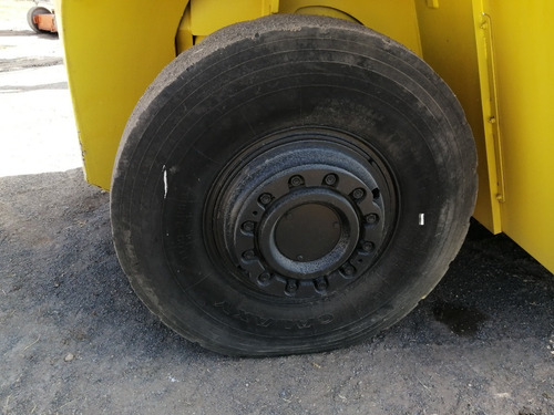 Imagen 8 de 9 de Montacargas Contenedores Vacios Hyster H450hd Ec 2012