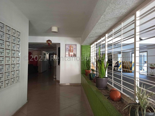 Imagen 16 de 17 de Venta Apartamento 2 Habitaciones Zona Centro Estef 22-12700