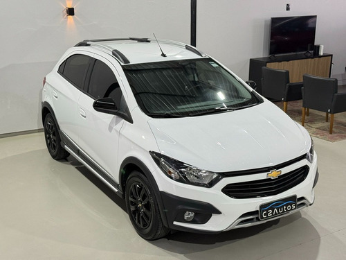 Chevrolet Onix 1.4 Activ Aut. 5p