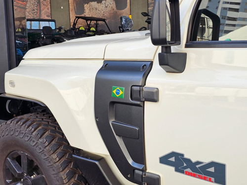 Troller T-4 3.2 XLT 4X4 TURBO DIESEL INTERCOOLER AUTOMÁTICO
