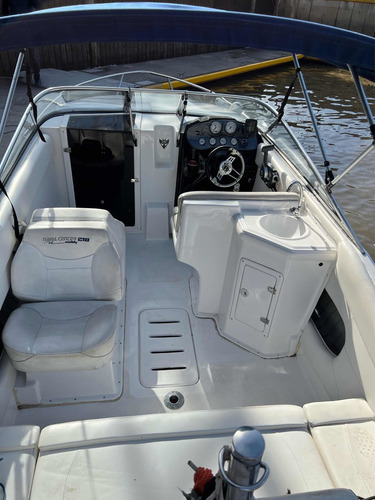 Imagen 4 de 25 de Naval Center Cuddy 210 Evinrude 135hp 6 Cilindros