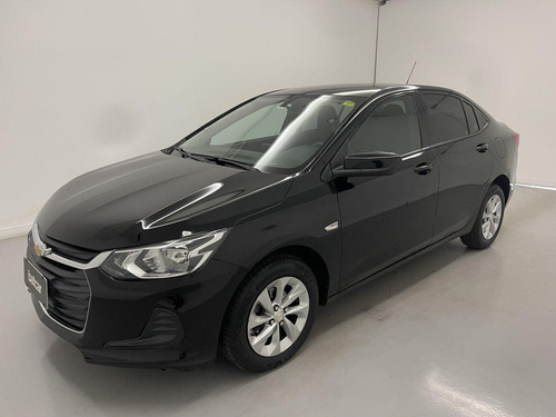 Chevrolet Onix plus Onix