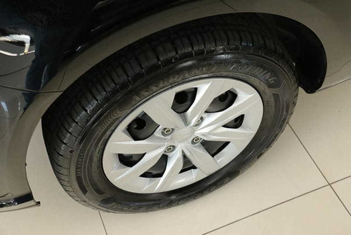 Imagem 5 de 12 de Volkswagen Novo Gol 1.0