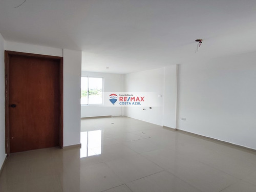 Te Presentamos Un Hermoso Apartamento En El Conjunto Cartago, El Mas Reciente De Tucacas, A Estrenar, Con Acabados De Primera, Con Planta Total.