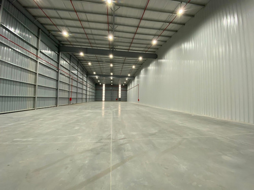 Imagen 5 de 16 de Nave Industrial Depósito Bodega Galpón Alquiler 1184m2 Polo Ezeiza Lw Latin Warehouse Parque Industrial Alberdi Tristan Suarez