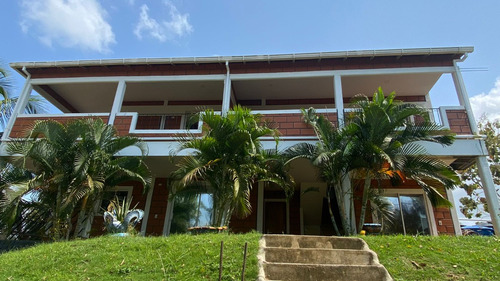 Casa Campestre En Venta Con Vista Al Mar, Necoclí Antioquia