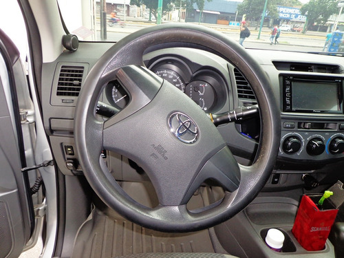 Toyota Hilux 2012 2.7 4x2 Automático