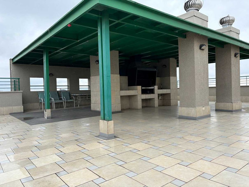 Vargas Buston / Gran Av., Metro C. Del Niño (87581)