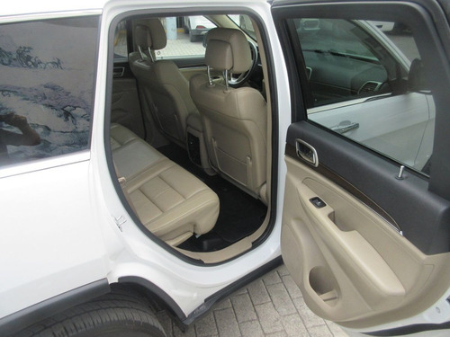 Imagen 9 de 12 de Jeep Grand Cherokee 2015 3.6 V6 Limited 4x2 At