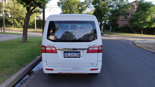 Imagen 4 de 17 de Shineray X30 2018 X30 Van 7 Pasajeros