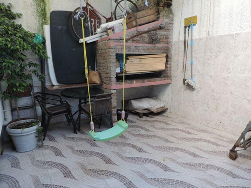 Excelente Casa, 3 Dorm., 2 Baños, Patio Con Parrillero, Garage !!