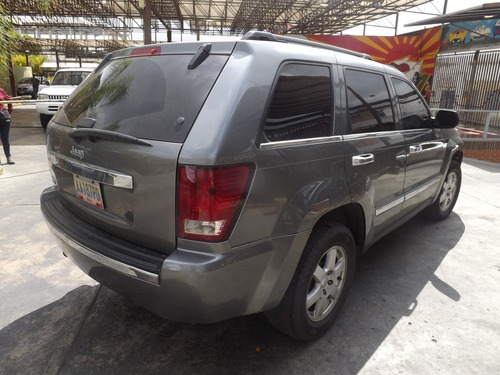 Jeep Grand Cherokee .