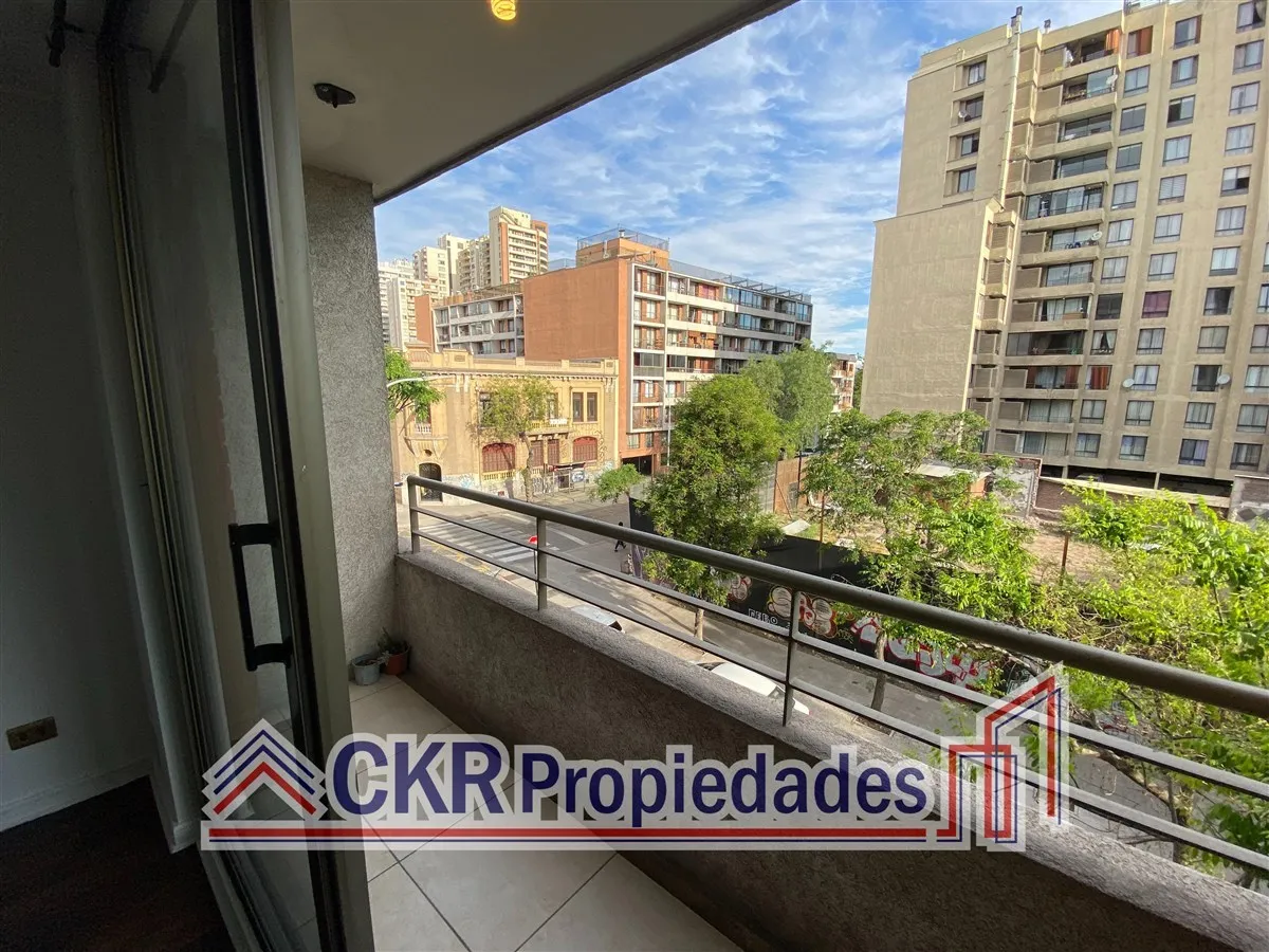 Imagen 4 de 13 de Departamento En Arriendo De 2 Dorm. En Santiago