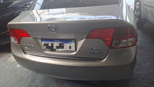 Honda Civic 1.8 Lxs Flex Aut. 4p