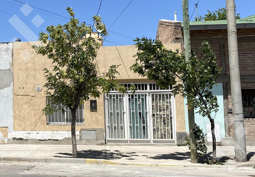 Lquiler Local Comercial 27m2- Montevideo 315 Neuquen