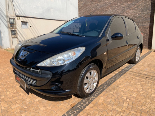 Imagem 2 de 9 de Peugeot 207 Xr 1.4 Preto 2011