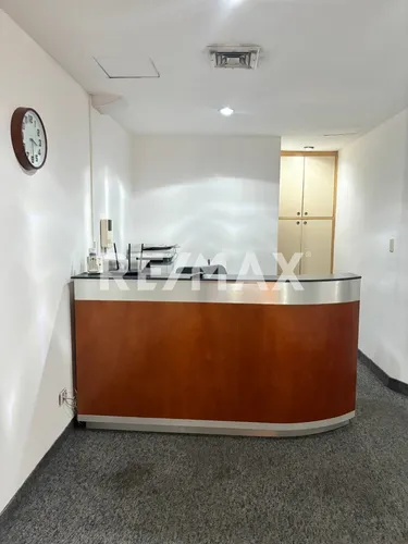 Se Alquila Oficina En El Ccct