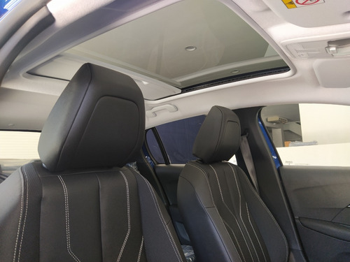 Imagen 7 de 15 de 208 Allure Tiptronic 1.6