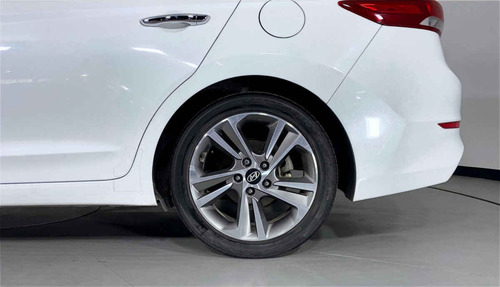Imagen 10 de 15 de 111491 - Hyundai Elantra 2018 Con Garantía