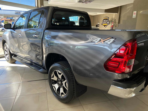 Toyota Hilux 2021 2.8 Cd Srx 177cv 4x4 - Automotores Rosales