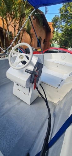 Imagem 12 de 13 de Barco Bote Lancha Pesca 5,30 Com Capota E Comando Artsol