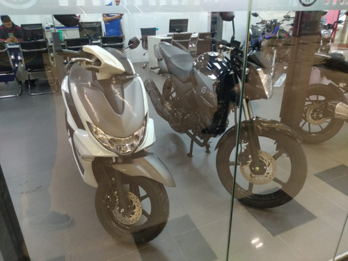 Yzf R 15