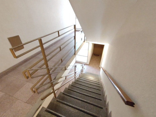 Imagen 10 de 26 de Venta Departamento 5 Ambientes A Nuevo¡¡¡floresta