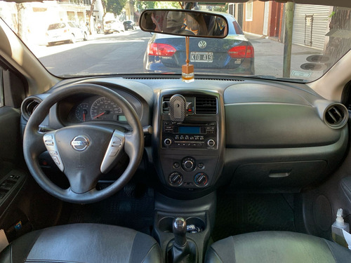 Nissan Versa 1.6 Sense