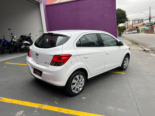 Chevrolet Onix 1.4 MPFI LT 8V FLEX 4P MANUAL