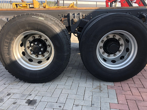 Imagem 14 de 15 de Volvo Vm 330 I-shift 8x2 2017 No Chassi=3131,260,31390,2730