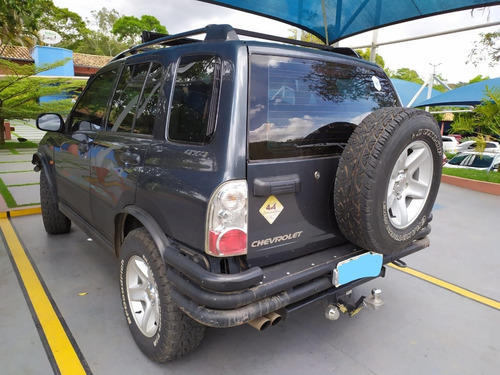 Chevrolet Tracker 2.0 2008 Gasolina 5 Portas