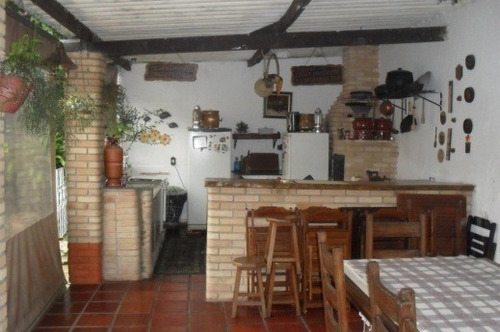 Casa À Venda Na Rua Nicolau Alayon, Interlagos, São Paulo - Sp - Liv-10076