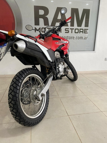 Imagen 14 de 17 de Honda Tornado Xr 250 Cc Año 2017