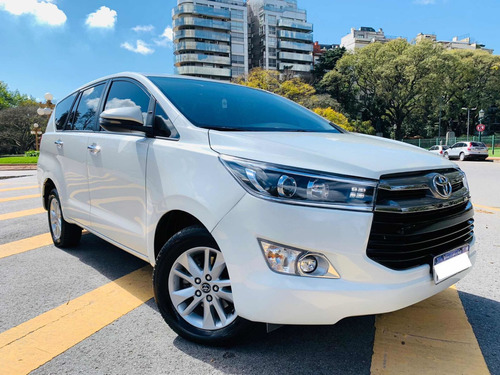 Imagen 3 de 15 de Toyota Innova 2019 2.7 Srv 6at 8a