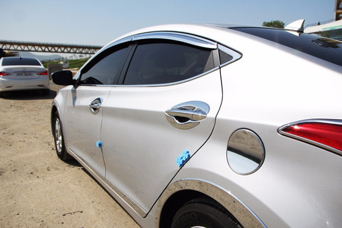 Cubre Tapa Combustible Cromada New Elantra Md