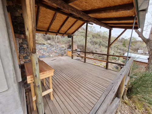 Complejo De Cabañas En Venta - 6 Dormitorios 3 Baños - 1.000mts2 - Luján De Cuyo, Mendoza