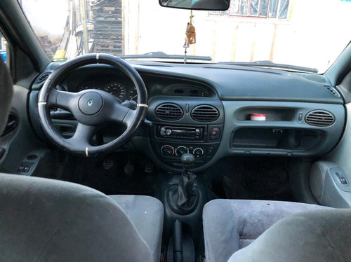 Imagem 5 de 6 de Renault Rxe