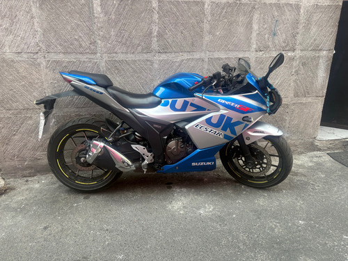 Bonita Suzuki Gixxer Sf 250 Año 2021 Factura Original