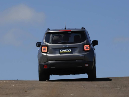 Imagem 5 de 15 de Jeep Renegade Longitude 1.8 Flex Aut.