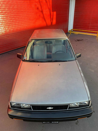 Chevrolet Nova-corolla Liftback