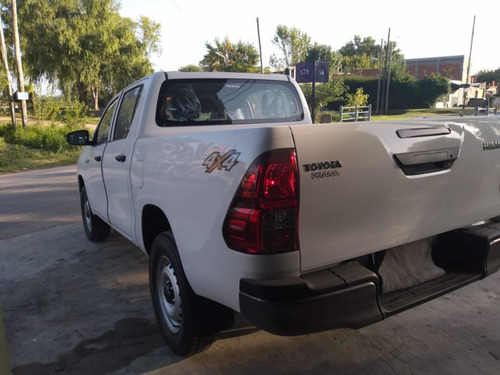 Toyota Hilux 2.4 Cd Dx 150cv 4x4 2020